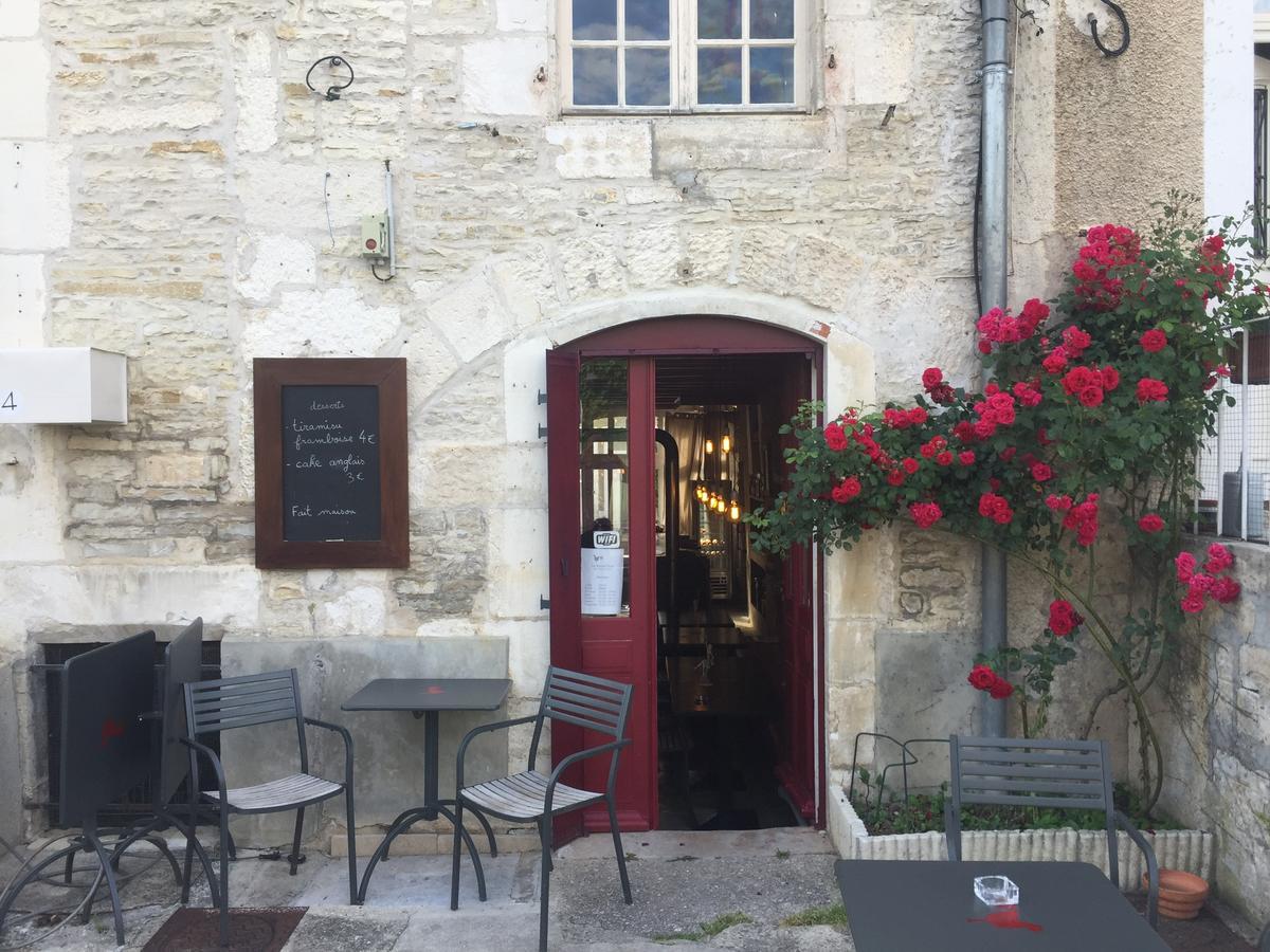 Hotel La Basse Cour Tanlay Zewnętrze zdjęcie